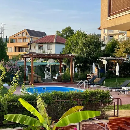 Vilă Omnia *