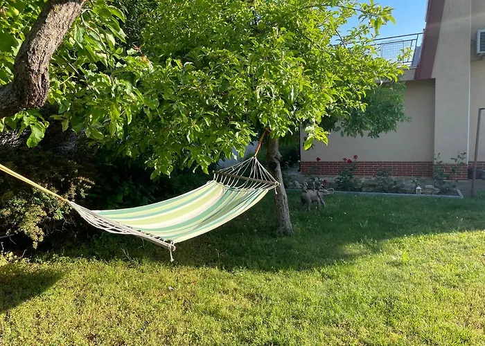 Omnia ヴィラ ヴァルナ